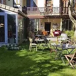 Maison Anjali