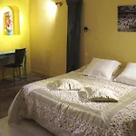 Maison Anjali Отель 2*