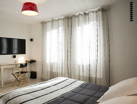 Hotel Maison Anjali 2*