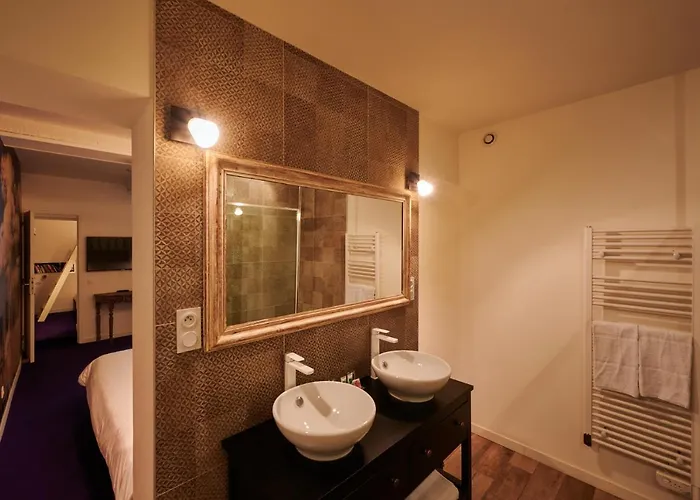 فندق Maison Anjali 2*