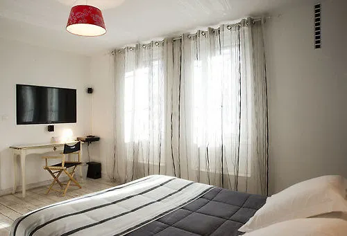 فندق Maison Anjali 2*