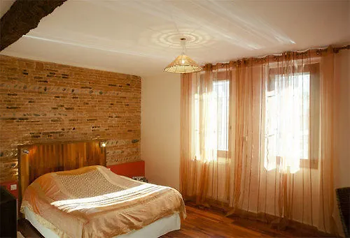 فندق Maison Anjali 2*