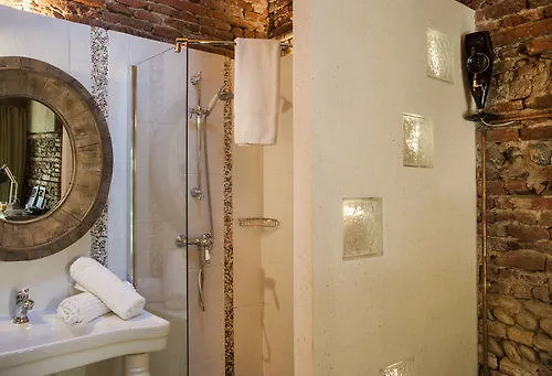 Maison Anjali فندق 2*