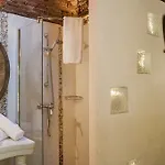 Maison Anjali Hotel 2*